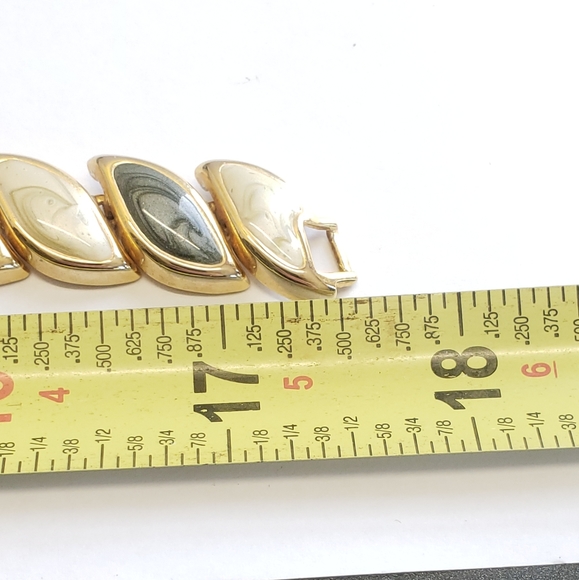 Vintage Green Swirl & Cream Swirl Gold Link Choker Necklace - Picture 8 of 9